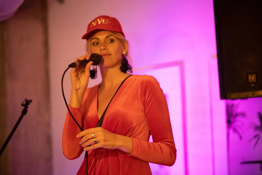 Martina Hirschmeier: Die Stimme für besondere Veranstaltungen auf Mallorca